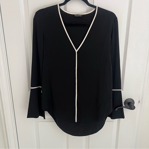 St. John Black Blouse with Creamy White Piping and Bell slit Sleeve Size Small - Picture 7 of 12